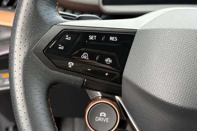 CUPRA Tavascan (2025) thumbnail 16