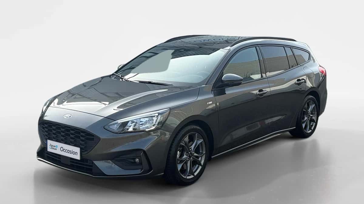 Ford Focus (2021) — foto 1