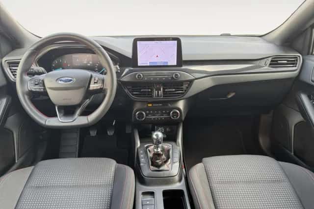 Ford Focus (2021) thumbnail 14