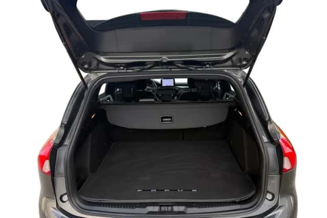 Ford Focus (2021) thumbnail 24