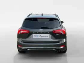 Ford Focus (2021) thumbnail 5