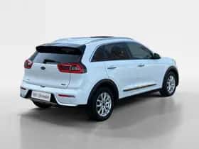 Kia Niro (2017) thumbnail 6