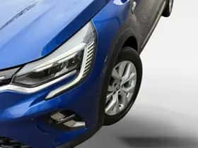 Renault Captur (2022) thumbnail 2