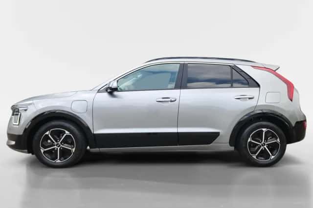 Kia Niro (2022) thumbnail 3