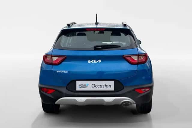 Kia Stonic (2023) thumbnail 4