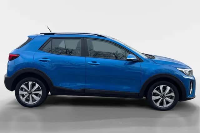 Kia Stonic (2023) thumbnail 6