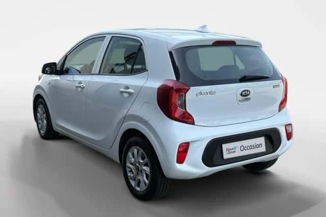 Kia Picanto (2020) thumbnail 3