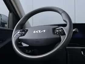 Kia Niro (2025) thumbnail 11