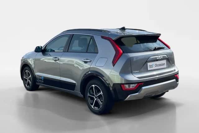 Kia Niro (2025) thumbnail 3