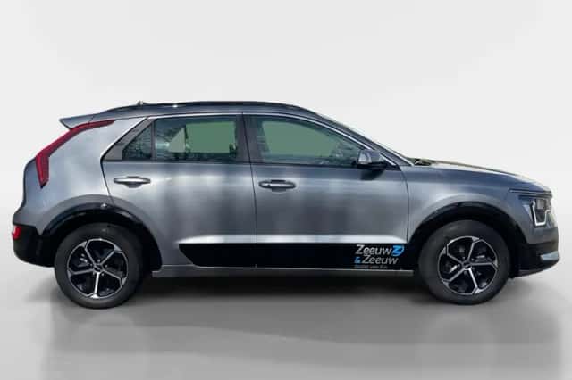 Kia Niro (2025) thumbnail 6