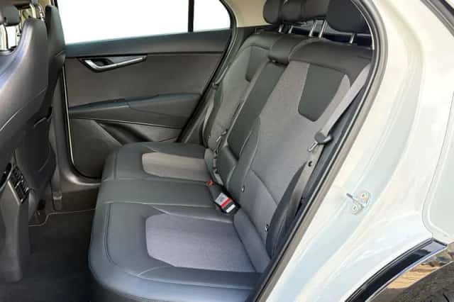 Kia Niro (2024) thumbnail 12
