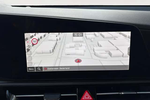 Kia Niro (2024) thumbnail 16