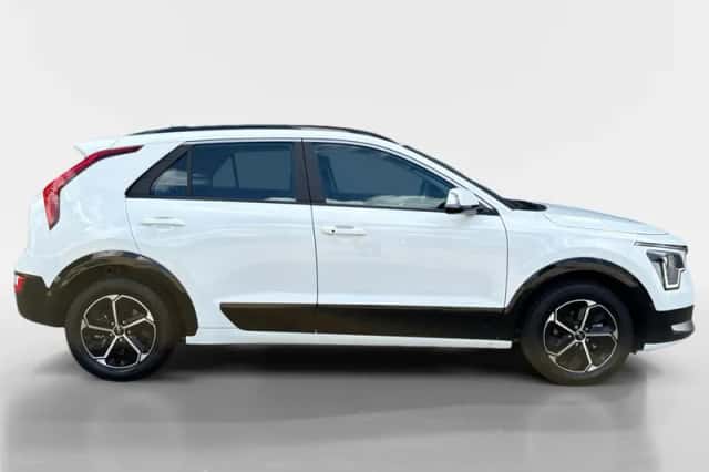 Kia Niro (2024) thumbnail 7