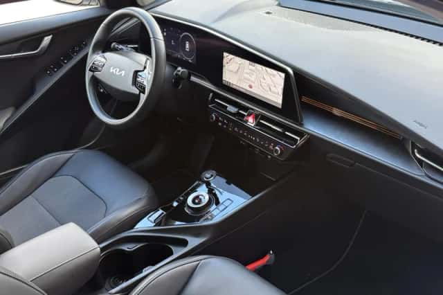 Kia Niro (2024) thumbnail 9