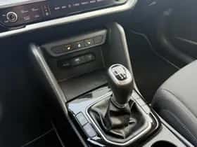 Kia Sportage (2023) thumbnail 21