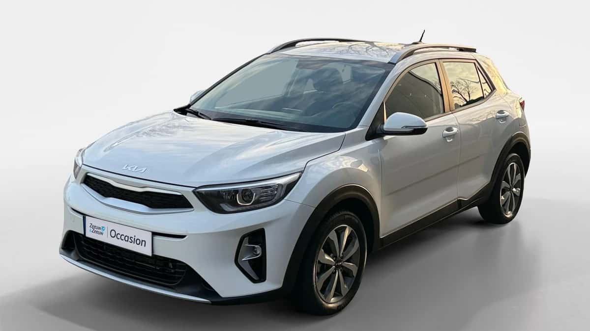 Kia Stonic (2023) — foto 1