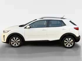 Kia Stonic (2023) thumbnail 3