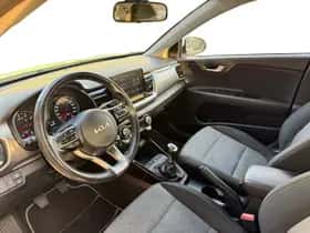 Kia Stonic (2023) thumbnail 10