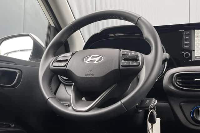 Hyundai i10 (2024) thumbnail 12
