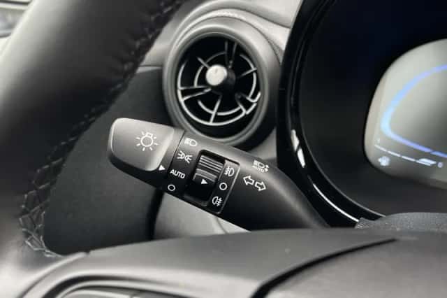 Hyundai i10 (2024) thumbnail 16