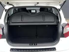 Hyundai i10 (2024) thumbnail 28