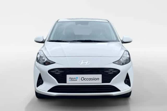 Hyundai i10 (2024) thumbnail 8