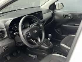 Hyundai i10 (2024) thumbnail 9