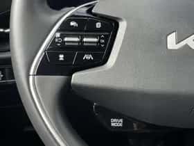 Kia Niro EV (2025) thumbnail 14
