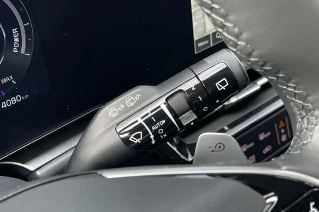 Kia Niro EV (2025) thumbnail 17