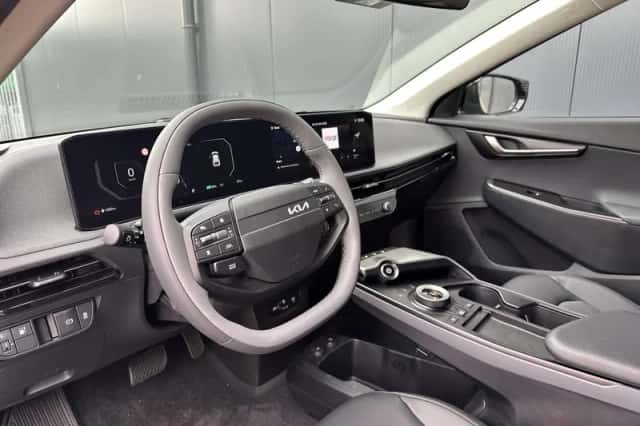 Kia EV6 (2026) thumbnail 11