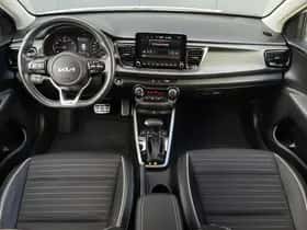 Kia Rio (2023) thumbnail 11