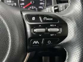 Kia Rio (2023) thumbnail 15