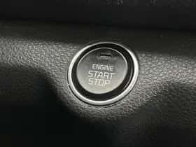 Kia Rio (2023) thumbnail 22