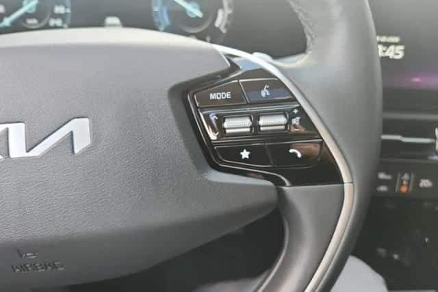 Kia Niro (2023) thumbnail 18
