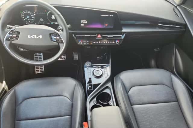 Kia Niro (2023) thumbnail 9
