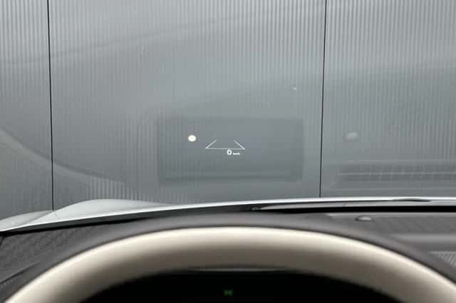 Kia EV6 (2025) thumbnail 12