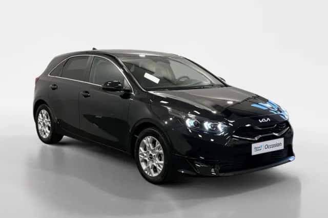 Kia Ceed (2024) thumbnail 3