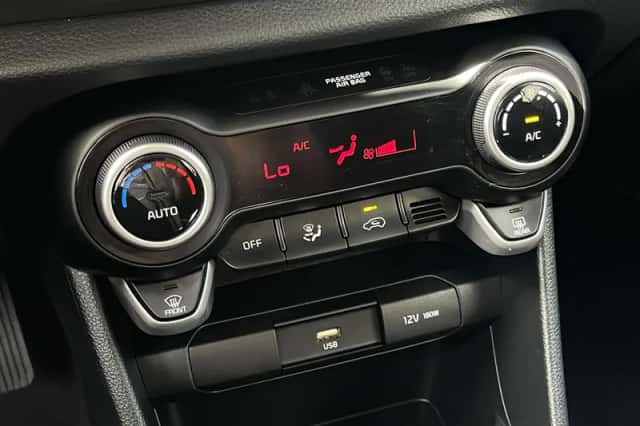 Kia Picanto (2020) thumbnail 17