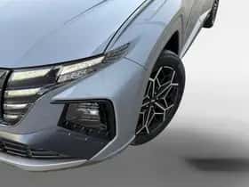 Hyundai Tucson (2023) thumbnail 2