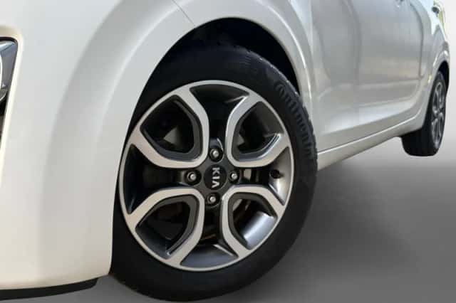 Kia Picanto (2021) thumbnail 13