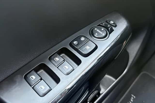 Kia Picanto (2021) thumbnail 26