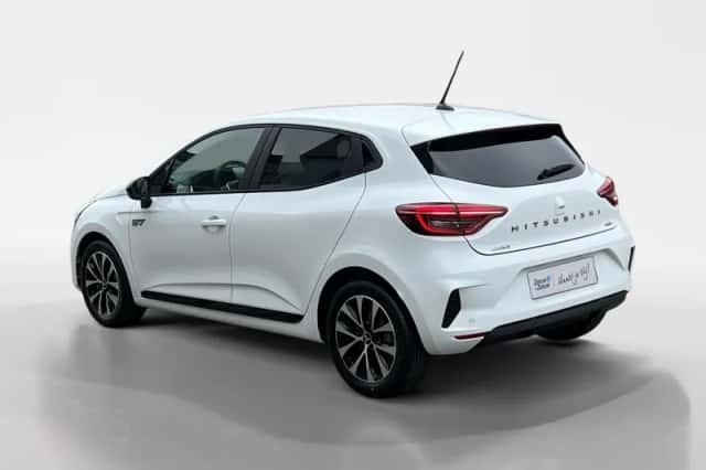 Mitsubishi Colt (2025) thumbnail 2