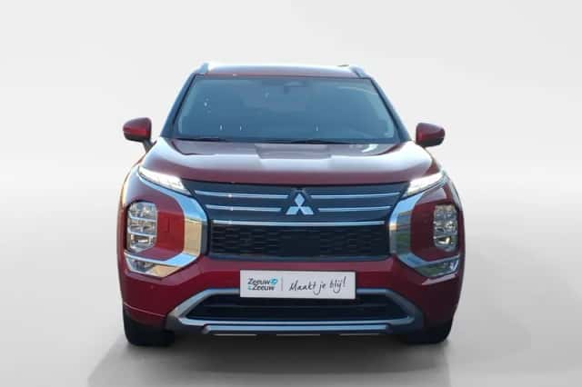 Mitsubishi Outlander (2026) thumbnail 2