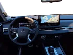 Mitsubishi Outlander (2026) thumbnail 13