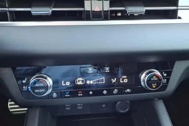 Mitsubishi Outlander (2026) thumbnail 27