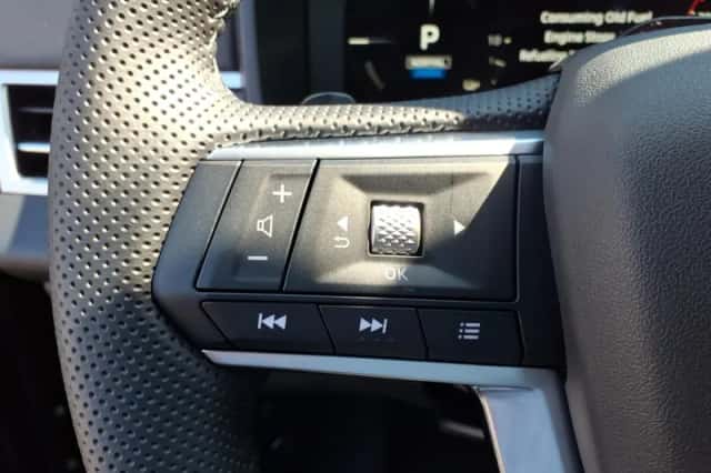 Mitsubishi Outlander (2026) thumbnail 14