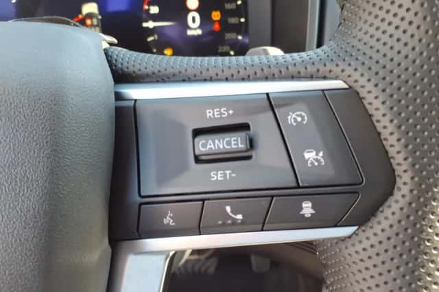 Mitsubishi Outlander (2026) thumbnail 15
