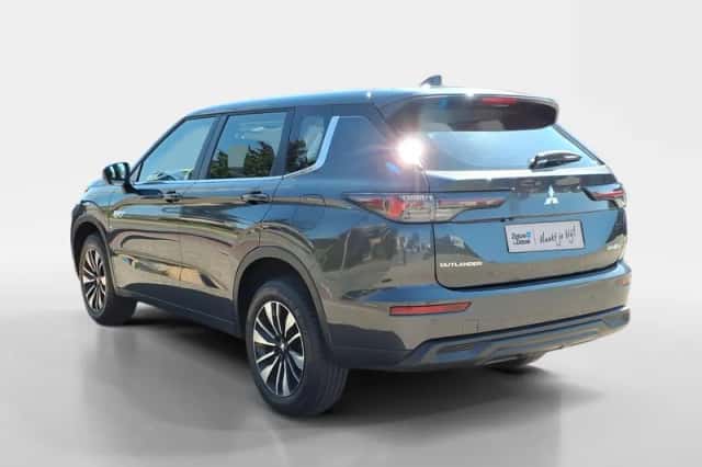 Mitsubishi Outlander (2026) thumbnail 7
