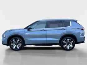 Mitsubishi Outlander (2026) thumbnail 2