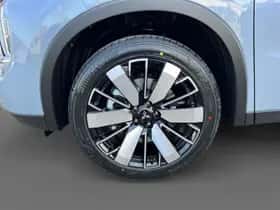 Mitsubishi Outlander (2026) thumbnail 5